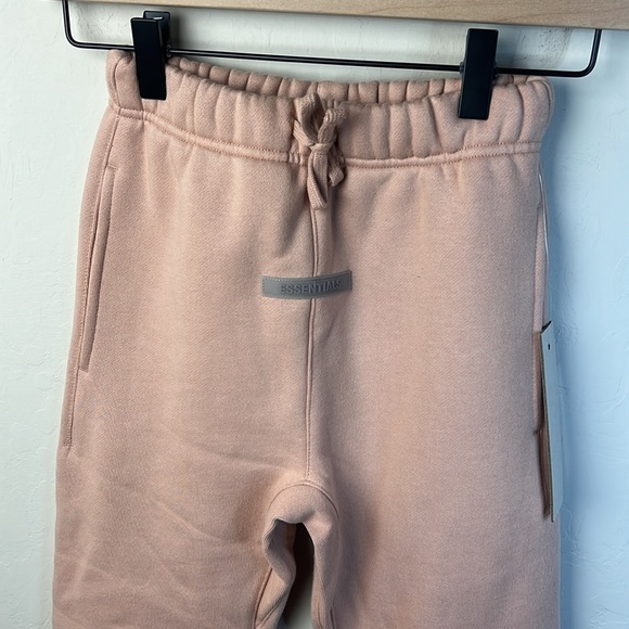 NWT Fear of God Essentials Kids' Logo Sweatpants - Picture 7 of 11